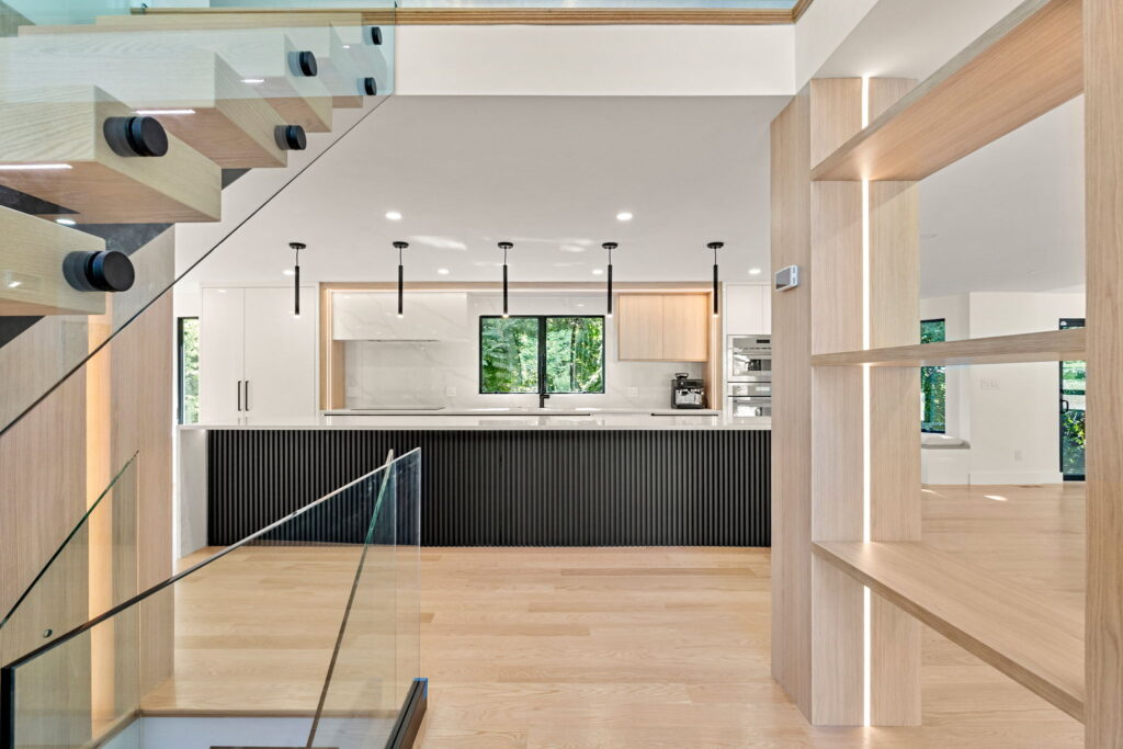 1-web-or-mls-LLP_TCO08532